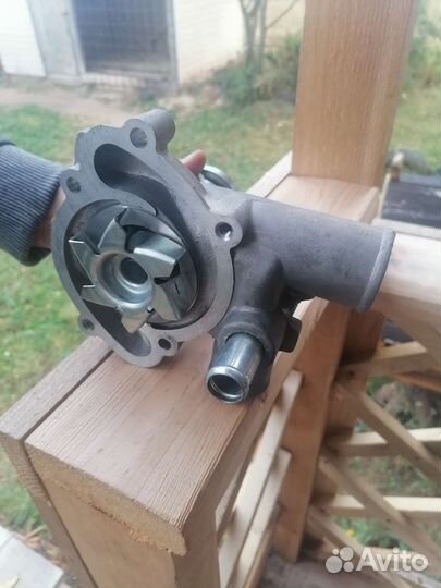 Насос водяной(помпа) газ