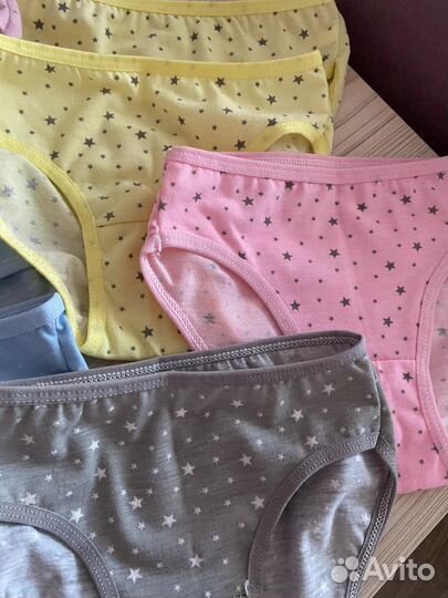 Плавки на девочку новые
