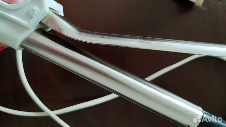 Плойка для завивки волос