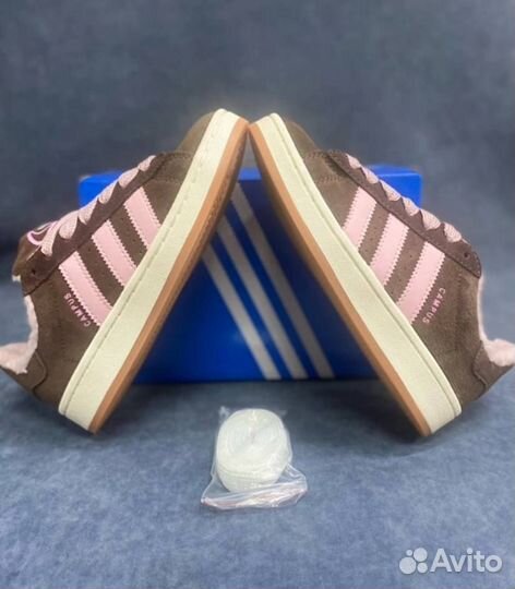 Кроссовки adidas