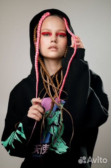 Визажист-бровист