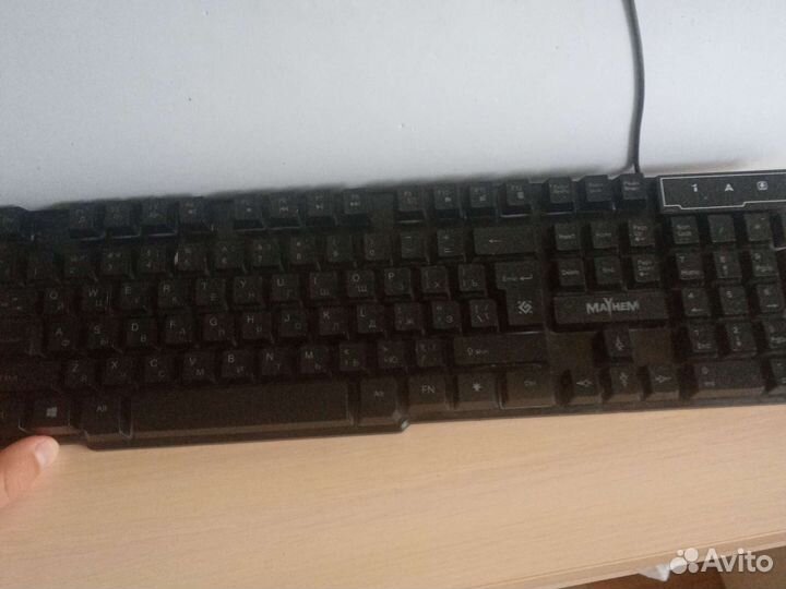 Игровая клавиатура с подсветкой