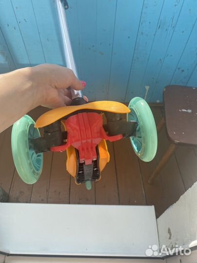 Самокат детский трехколесный новый