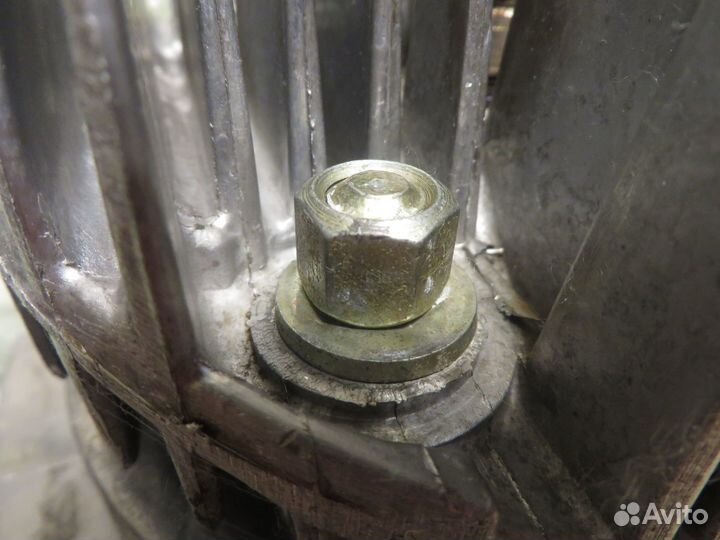 Двигатель муравей