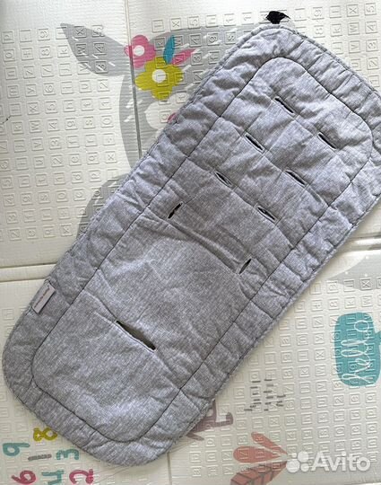 Матрасик в коляску двусторонний