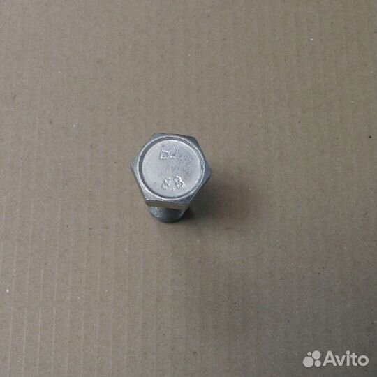 Болт М18*1,5* 50 (8,8 S27) кулака поворотного