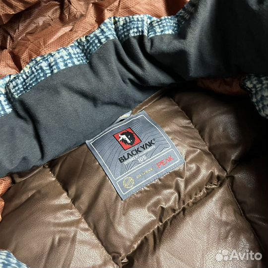 Пуховик black yak gorpcore