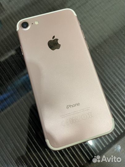 iPhone 7, 32 ГБ