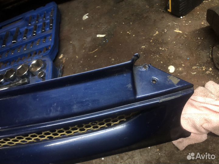 Решетка радиатока volkswagen golf 4