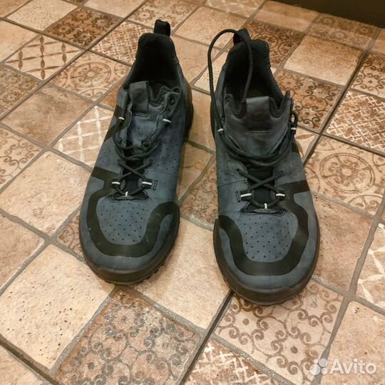 Кроссовки ecco biom