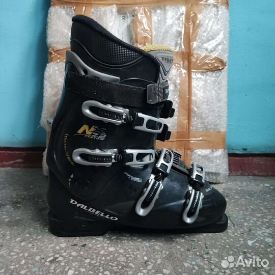 Горнолыжные ботинки dalbello