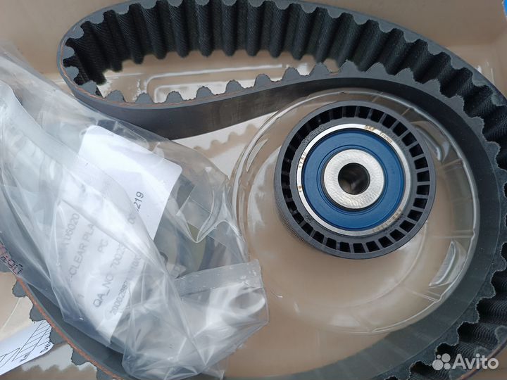 Комплект ремня грм Renault 2.0 F4R SKF vkma06104