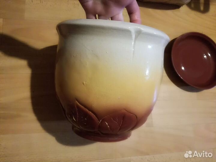 Горшок керамический с подставкой