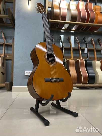 Yamaha C40 Классическая гитара