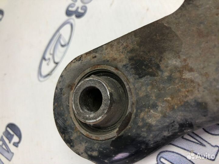 Рычаг подвески правый задний Mitsubishi Lancer 10