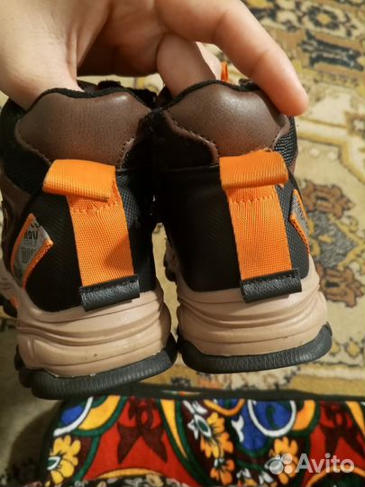 Ботинки зимние детские 23
