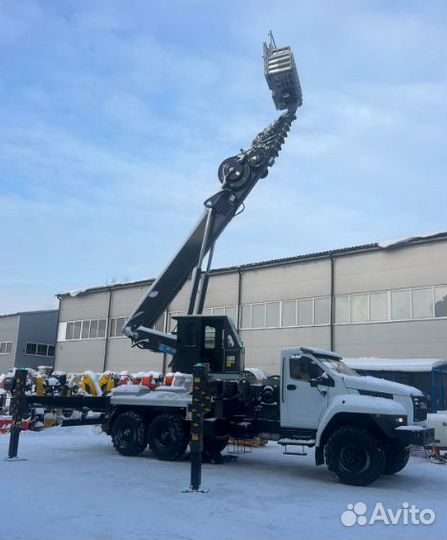 АВТОВЫШКА на базе урал 45 метров