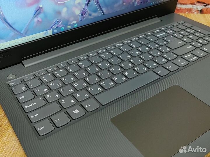 Lenovo IdeaPad i3 FullHD Ноутбук для игр учебы