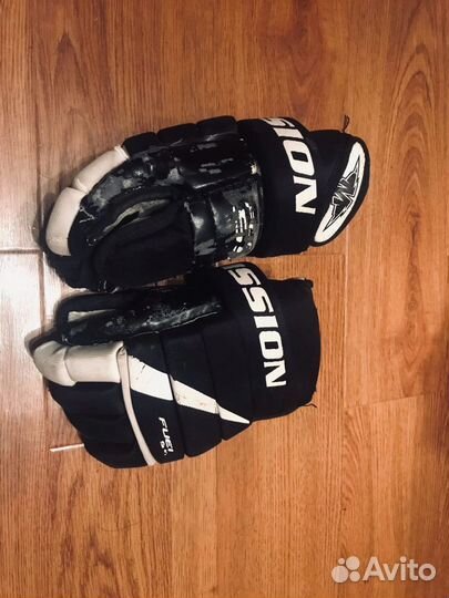 Краги хоккейные Mission 10