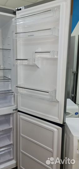 Холодильник Leran CBF 220 IX