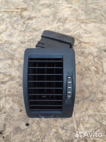 Левый дефлектор печки Skoda Octavia a5