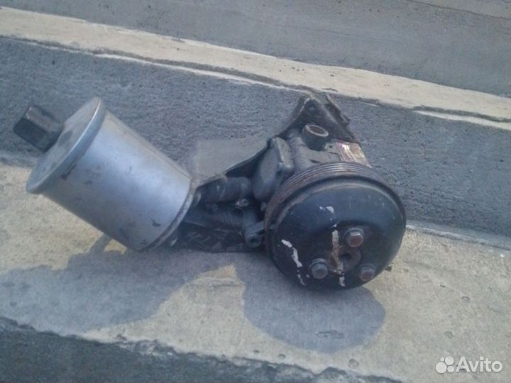 Насос гур Мерседес m119