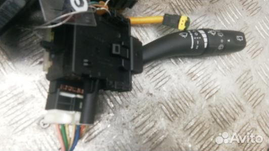 Переключатель поворотов и дворников (стрекоза) hyundai H1 (starex) 2 (GEA29Q801)