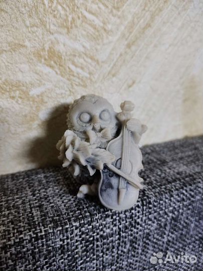 Статуэтки сувениры