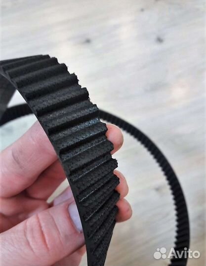 Ролик + ремень грм Skoda Octavia A4, A5 (1.6)