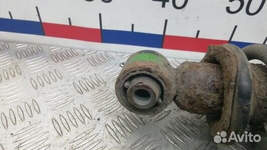 Стойка задняя правая toyota avensis T25 (GDN08SK01