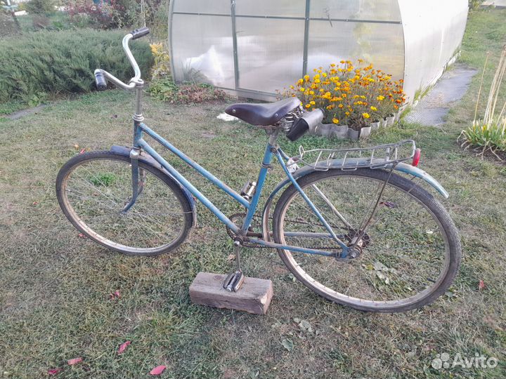 Велосипед взрослый дамский Урал