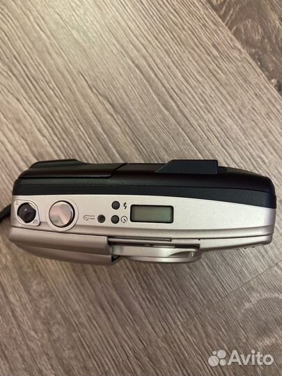 Плёночный фотоаппарат olympus superzoom 105 g