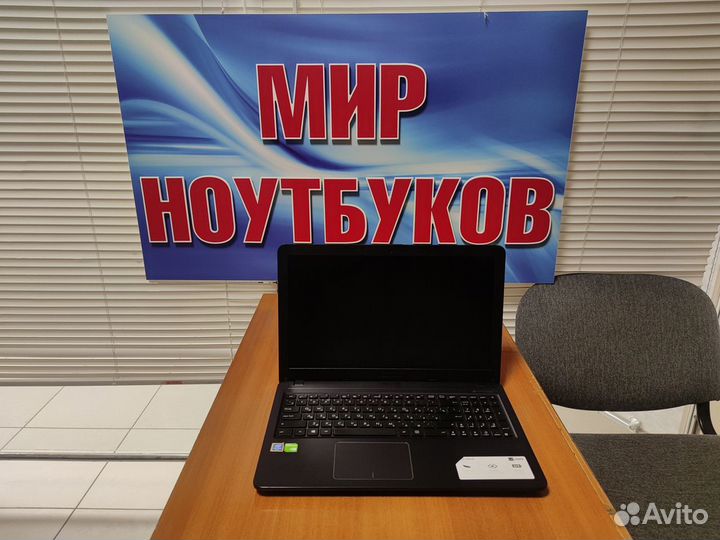 Ноутбук Asus б/у / geforce MX110 / ssd