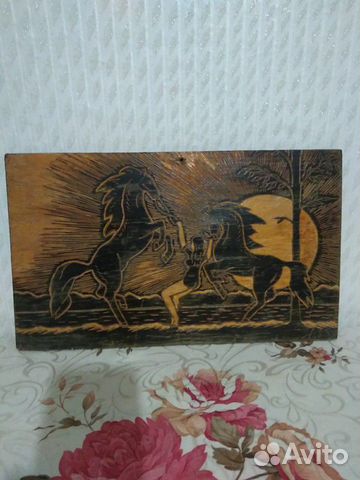 Резьба по дереву и картины