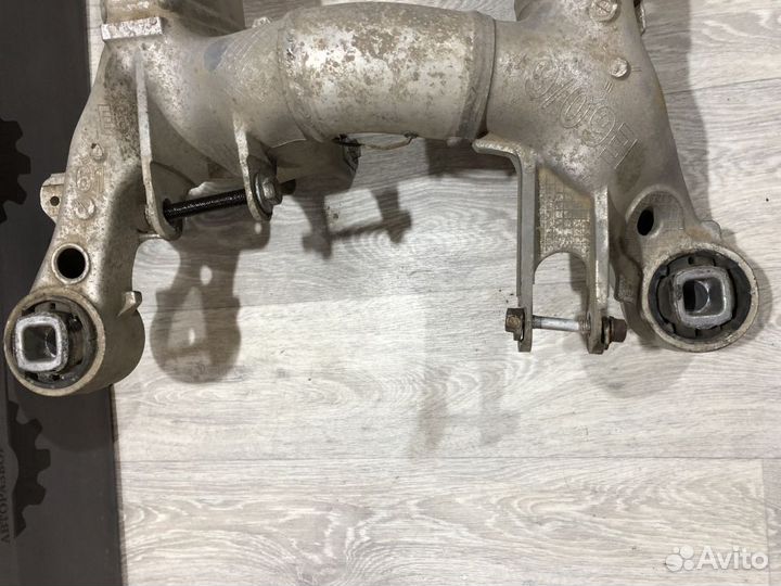 Bmw е60 Подрамник задний