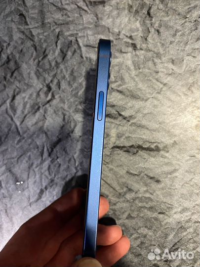 iPhone 12, 64 ГБ
