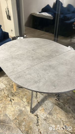 Стол в кухню в зал раздвижной