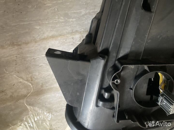 Range Rover L405 фара правая