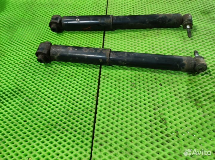 Амортизатор задний Renault Megane 2