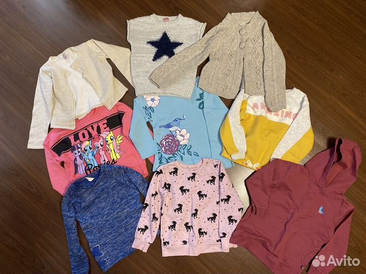 Одежда на девочку 110-116, джинсы, костюмы и тд