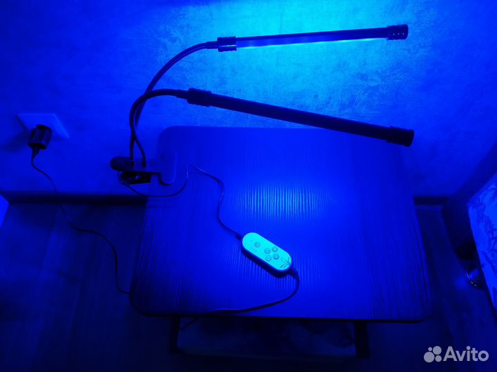 Фитолампа светодиодная для растений