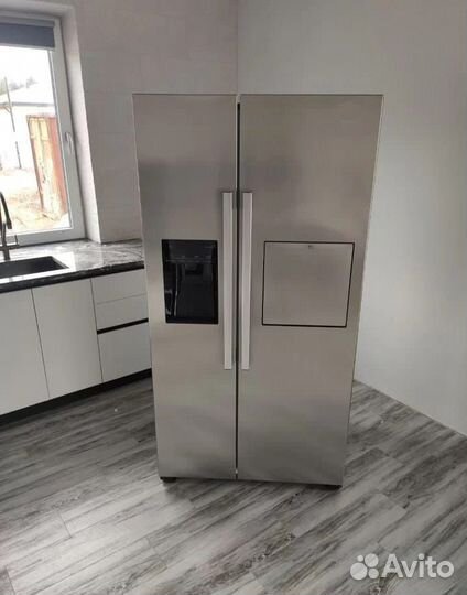 Холодильник Gorenje nrs9182vxb1