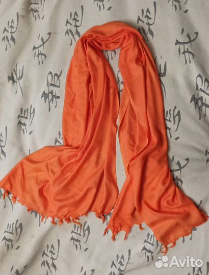 Шарфы платки палантины