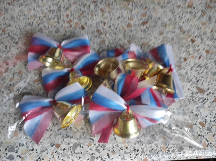 Колокольчик на последний звонок