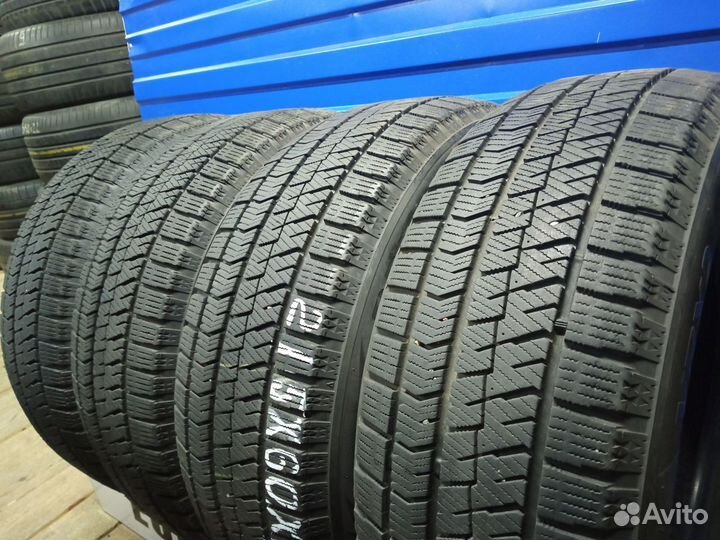 Bridgestone Blizzak VRX2 215/60 R16 95Q