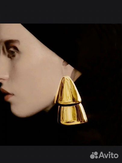 Крупные эффектные серьги Тренд