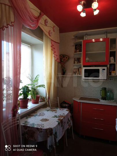 3-к. квартира, 42 м², 2/4 эт.