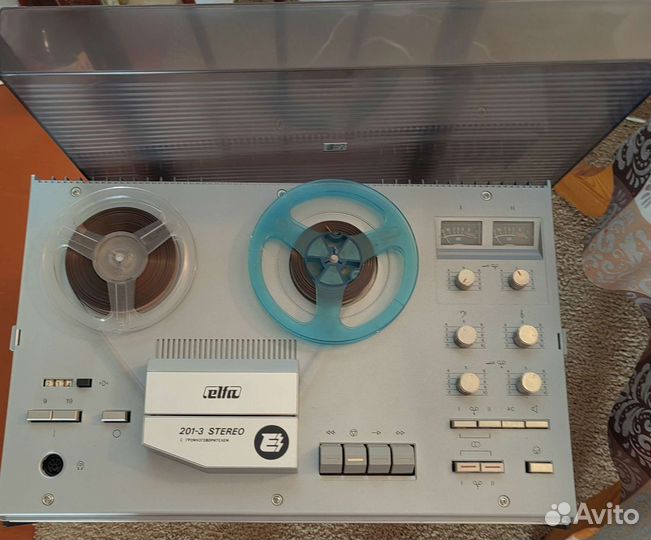 Катушечный магнитофон