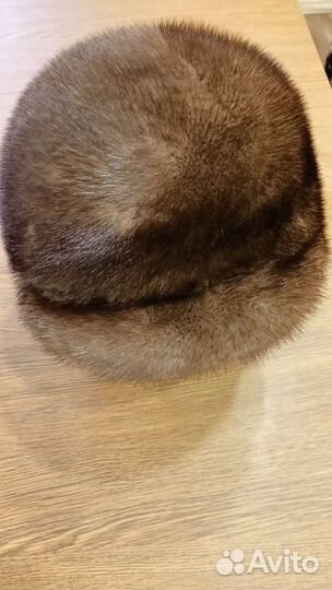 Женские норковые шапки