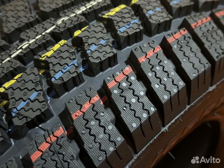 Viatti Vettore Brina V-525 215/65 R15C 104R